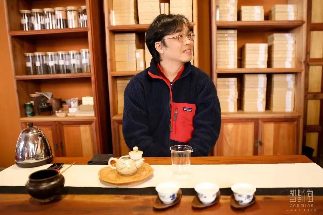 李辉|他是打开了普洱茶功德库的韩国茶痴 ——记韩国茶友丁洙一先生